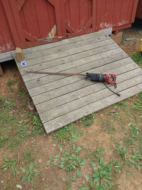 Spray Foam Saw