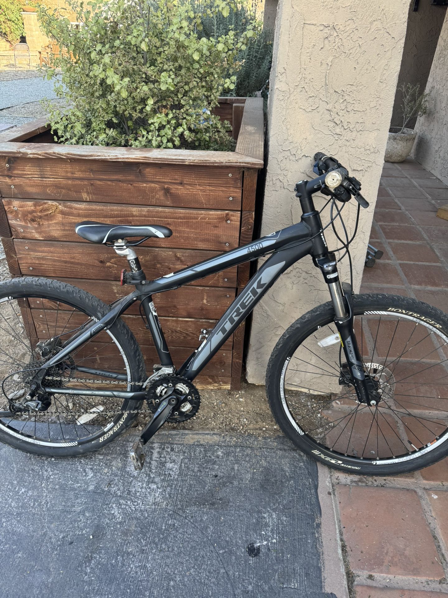 Trek 4500