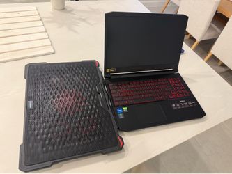 Acer gaming laptop + cooling pad