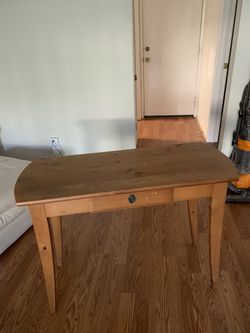 Desk 40”x16”x30”