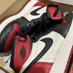 Jordan 1 High GS sizes GREAT CONDITION