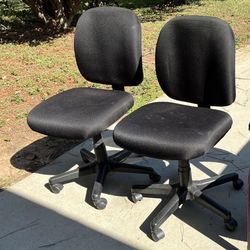 Office Chairs 