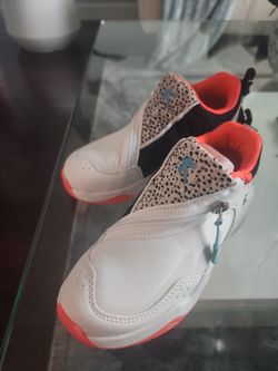 Kids sneakers size 1
