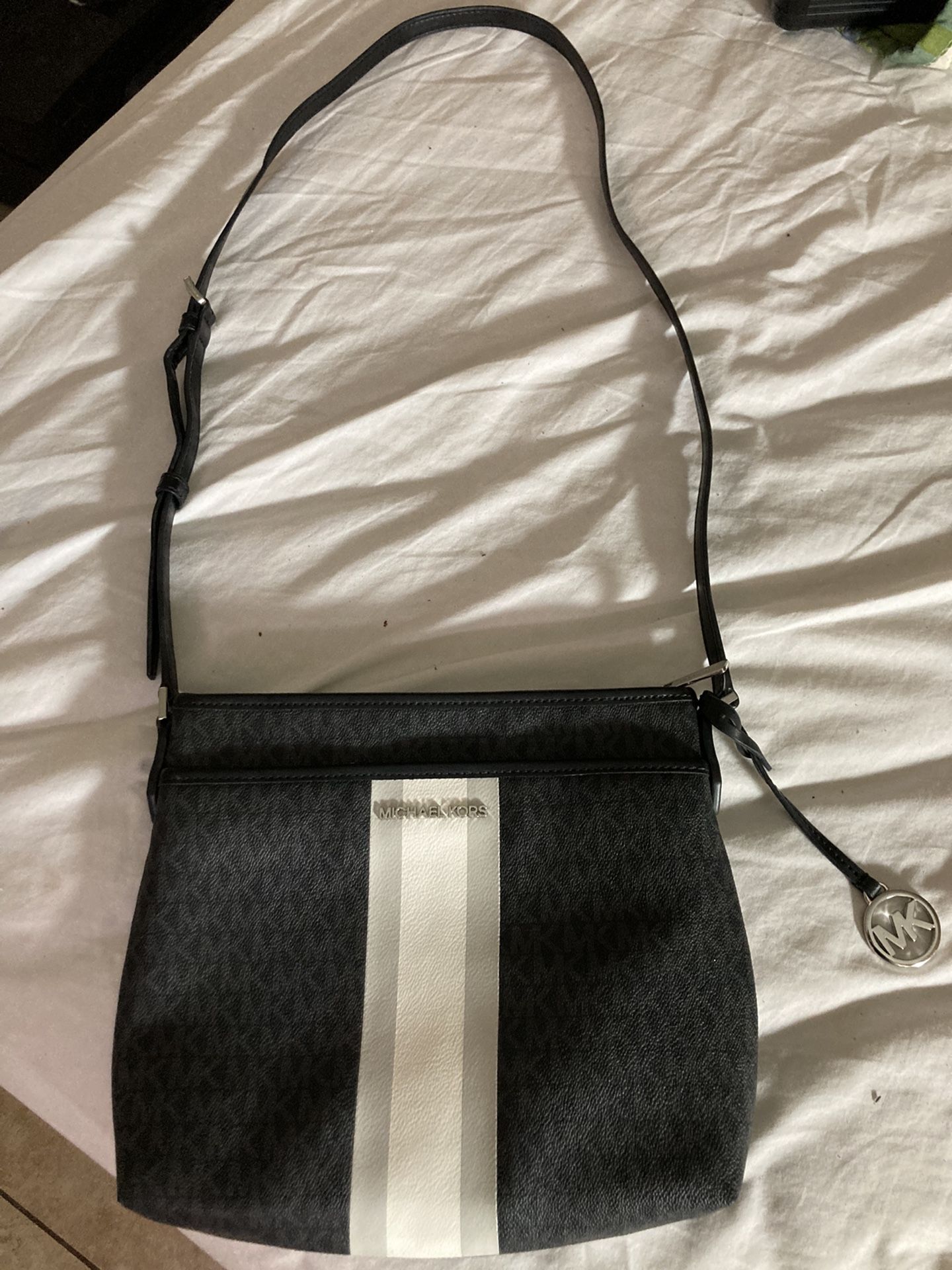 Michael Kohrs Crossbody