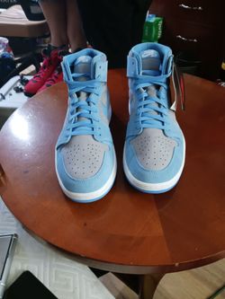 AIR JORDAN HIGH ZOOM CMFT UNC BLUE