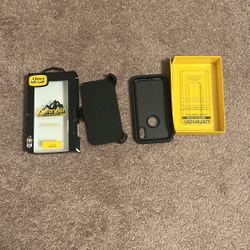 Otter Defender For iPhone 10XR In Box Never Using 