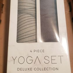 Yoga Set - 4 Piece