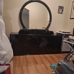 Italian Bedroom Set