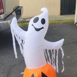 Outdoor Halloween Decoration