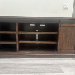 Tv stand 
