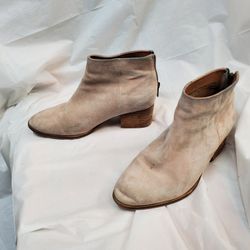 Seychelles Womens 7.5 Suede Off White Leather Heeled Boots Booties Damaged 
