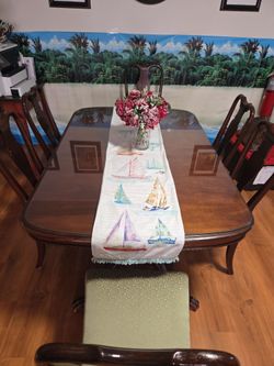 Dining room set table 6 chairs