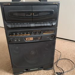 Vintage Cassette Tape Boombox SK-104 Karaoke Stereo System 