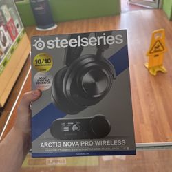 SteelSeries Arctis Nova Pro Wireless Gaming Headset for PS5 and PS4, Black Brand New Sealed 
