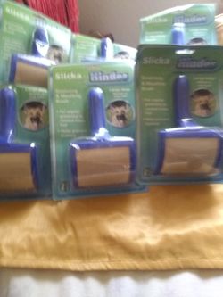 9 Large Grooming Shedding Brushes New In Box Re-sale