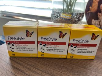 Blood glucose test strips
