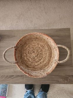 Round Woven Seagrass Basket with Handles