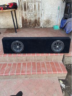 Speaker Box With 10s Kicker Comp