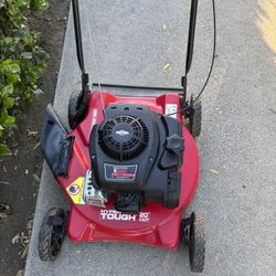 Push Mower Hyper Tough 20”.  Not Working 60$$$