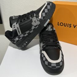 New Louis Vuitton Men’s Shoes.