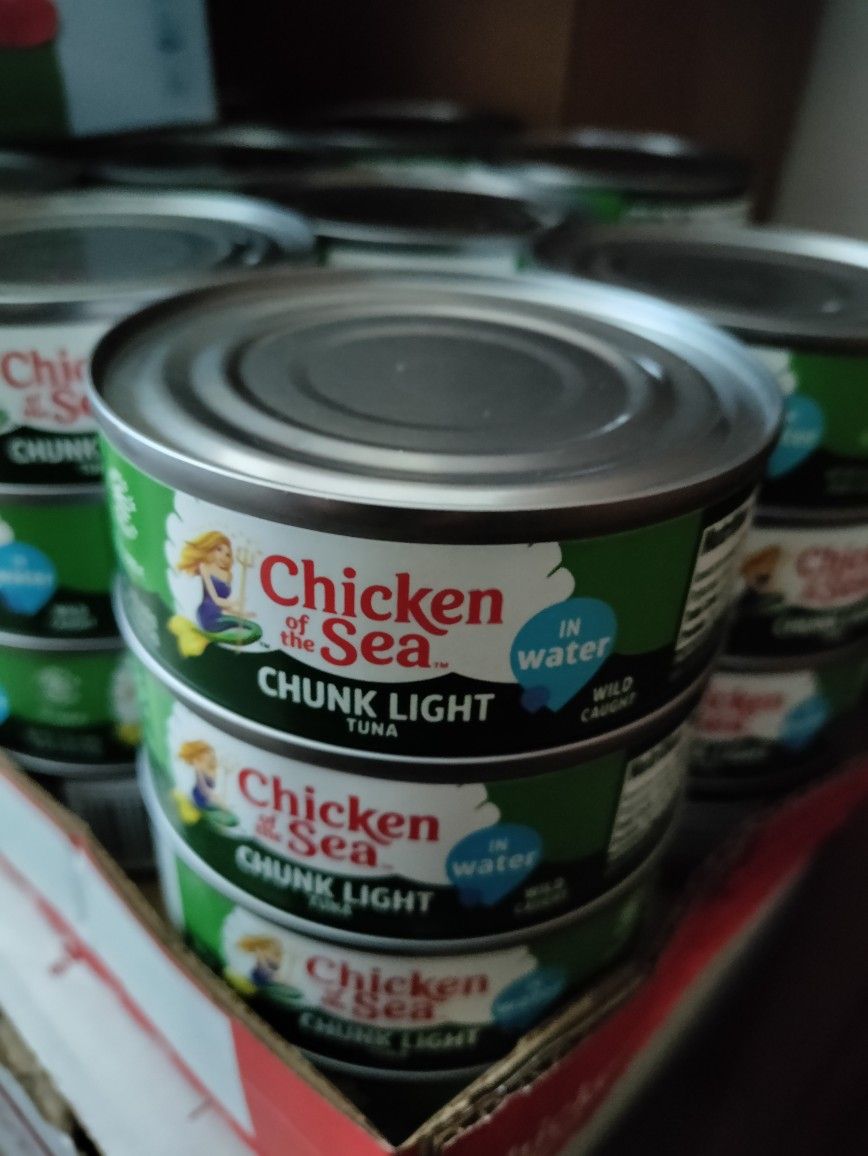 Cans Of Tuna Fish! In Water! Chicken Of The Sea! $1 Each! 2025