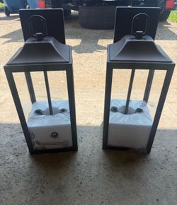 Set of 2 dark bronze outdoor lights