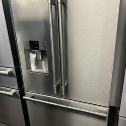 KitchenAid Refrigerator 
