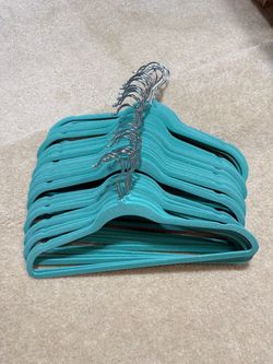 30 slim nonslip space saving velvet hangers teal green color