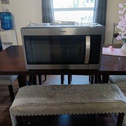 Whirlpool Microwave 