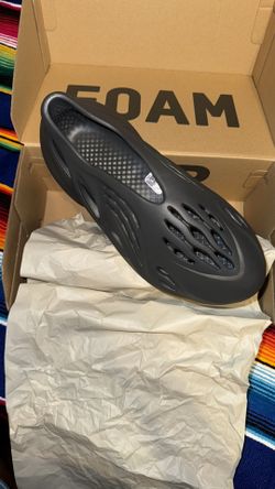 Yeezy Foam Runner