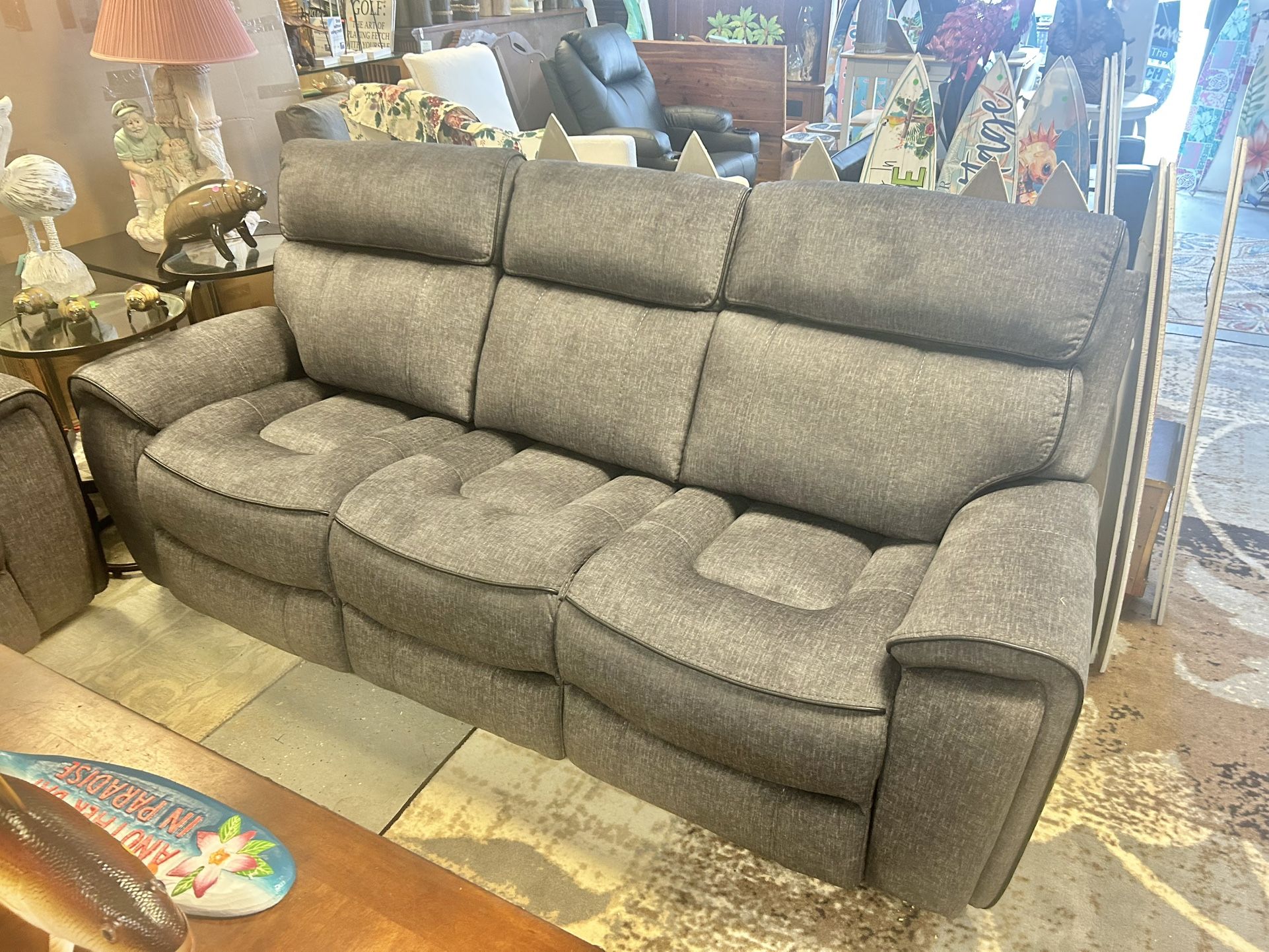 Like New Electric Dual Reclining Couch With Electric Headrests And Dual USB