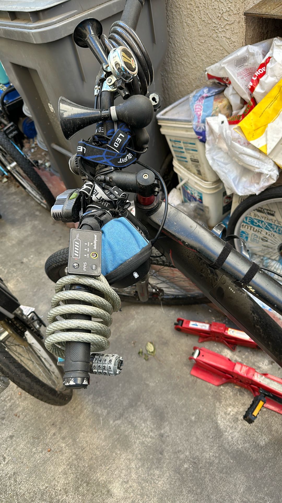 36Volt E-bike Very Powerful And Fast Removable Battery $200