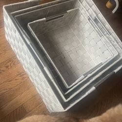 Beige woven storage basket sets (2) 