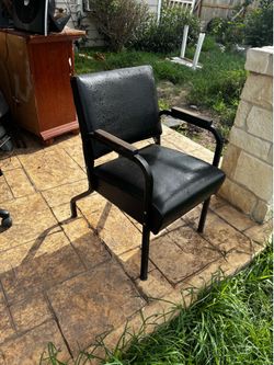 Salon hair wash chair backs reclines