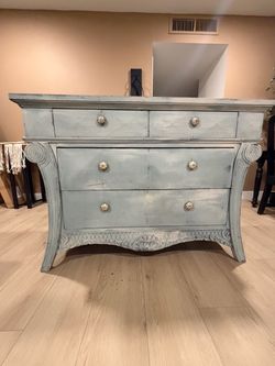 Credenza