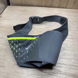 Nike Large Flash Belt Waistpack 20oz Flask Not Included - Silver Neon Green