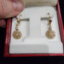 14K Yellow Gold Diamond Starburst Drop Earrings (A59)