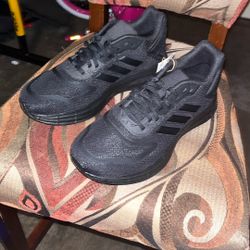 Adidas Duramo