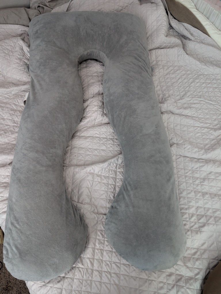 Queen Rose Pregnancy Pillow