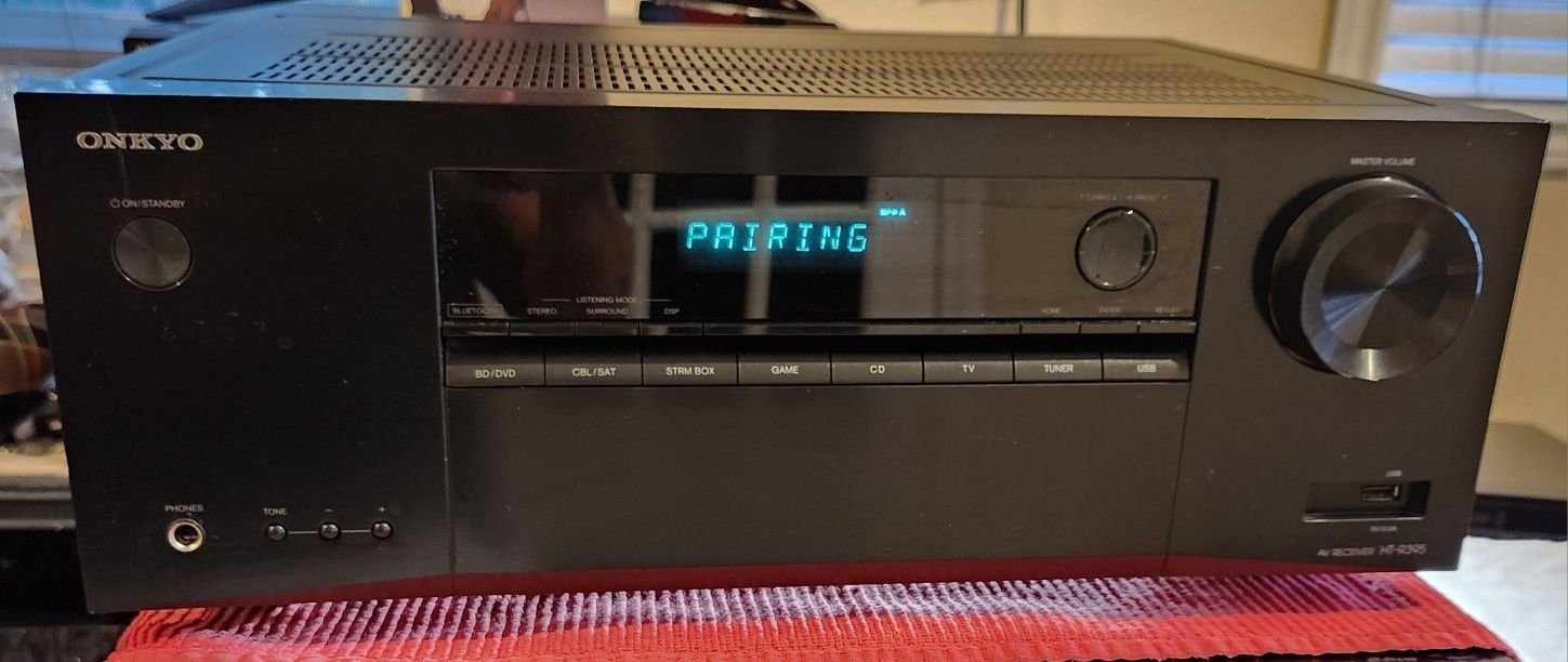 Onkyo HT-R395 5.1 AV receiver