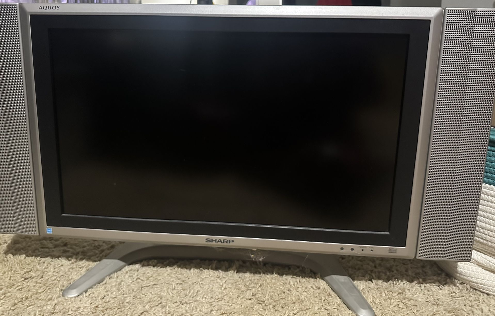 Sharp Aquos LCD tv