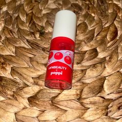 In beauty * Poppi Lip Oil 