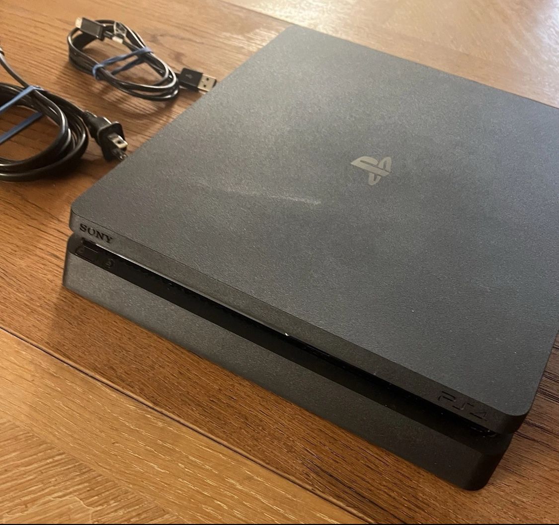 Excellent Condition - Sony PlayStation 4 Slim 500GB Gaming Console with Controller