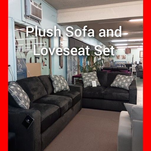 🤩 Plush Sofa And Loveseat Set