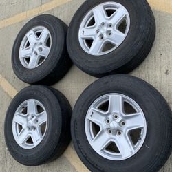 4 — 245/75r17 5x5 5x127 Stock Jeep Wrangler Wheels Rims Tires !!!!!
