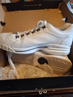 Size 13 white all star converse