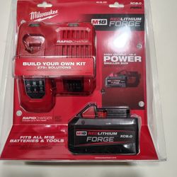 Milwaukee M18 Forge XC8.0 Battery With Rapid Charger 