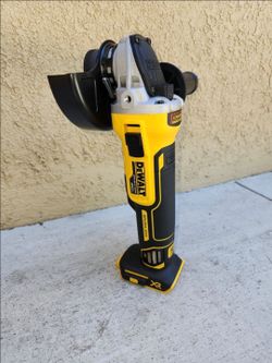 Dewalt 20v Grinder Brushless XR Brand New Tool Only