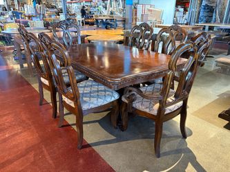 HOME MERIDIAN Traditional Stained Mahogany Double Pedestal Dining Table Set (Set of 6)