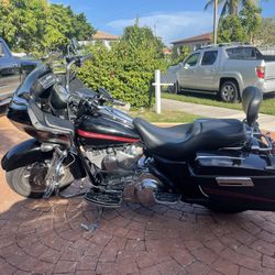 	2007 HARLEY DAVIDSON ROAD GLIDE (FLTR) Garage Kept 